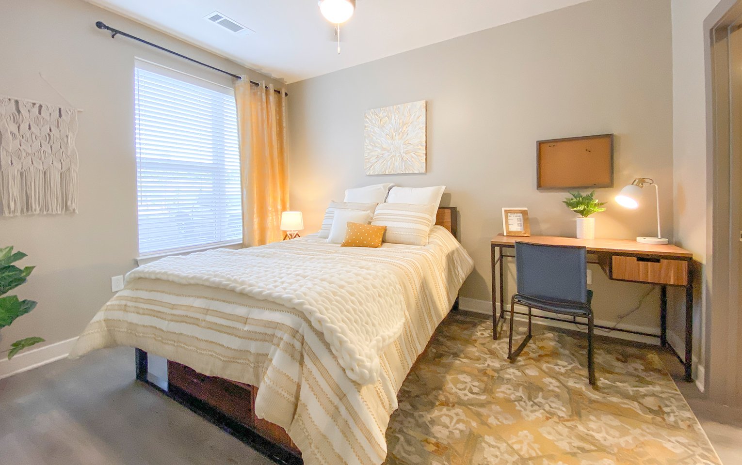 Cedar Pointe Bedroom